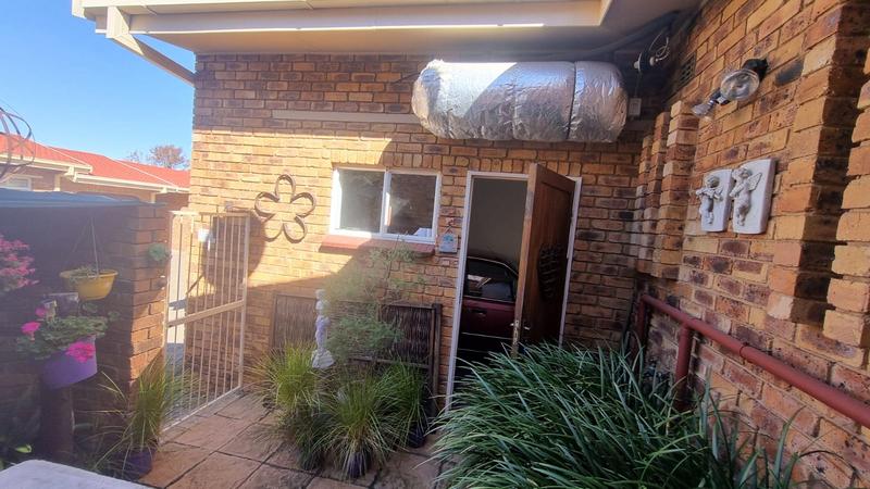 To Let 2 Bedroom Property for Rent in Sasolburg Free State